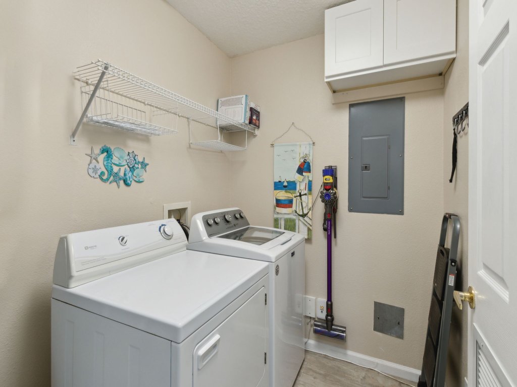 Spacious 3BR Condo by The Beach | Ocean Park - 106 Vacation Rental in Fernandina Beach - RedAwning