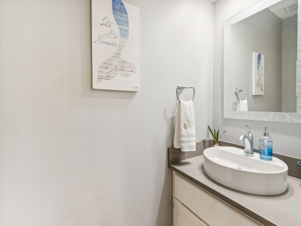 Newly Renovated 2BR by the Beach | Amelia Island Vacation Rental in Fernandina Beach - RedAwning