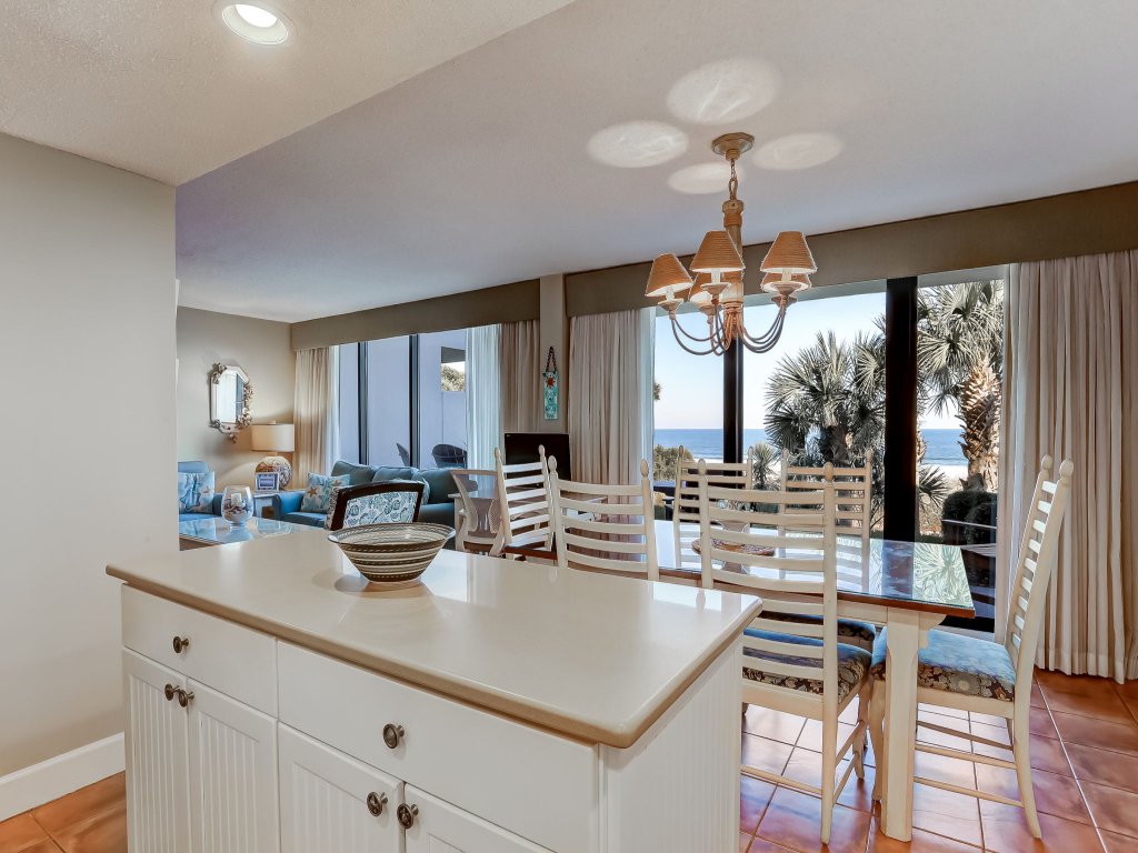 Pet Friendly 2 Bedroom Villa w/ Pool - Captain's Court Vacation Rental in Florida - RedAwning