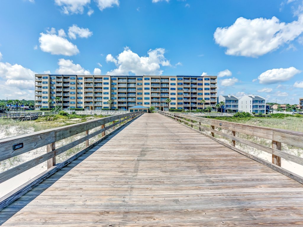 Fernandina Beachfront Paradise | Amelia by the Sea Vacation Rental in Florida - RedAwning