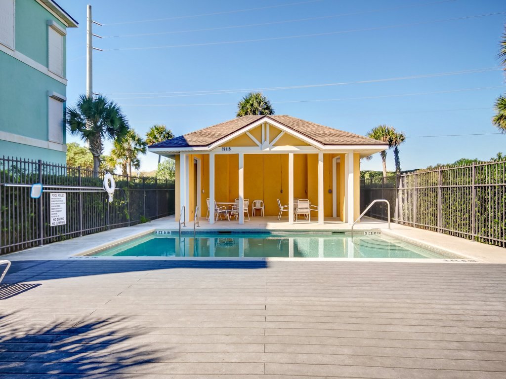 Steps to The Beach - 3BR Ocean View Vacation Rental in Fernandina Beach - RedAwning