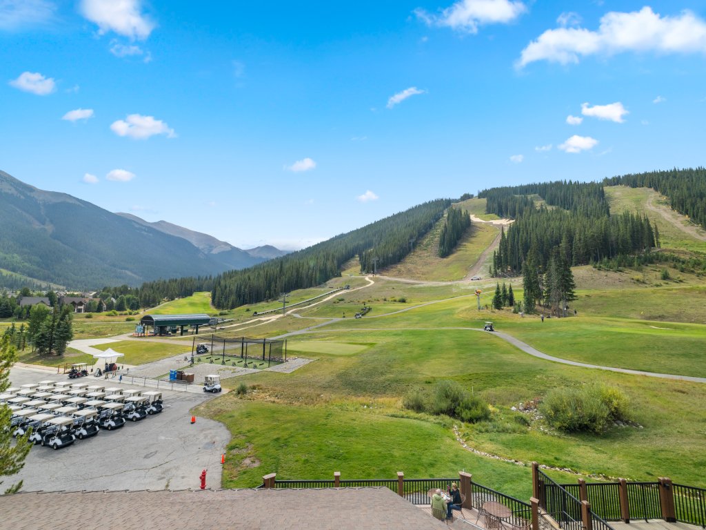FP300 Foxpine Inn Vacation Rental in Copper Mountain - RedAwning