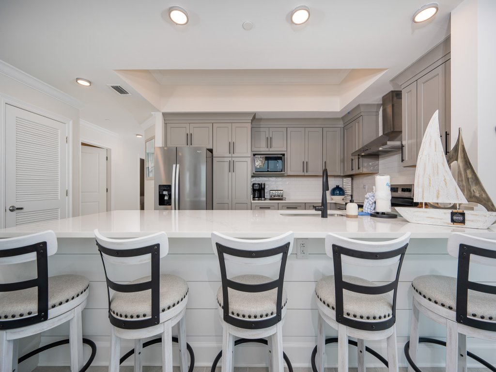 Phoenix Gulf Shores II 2205 Vacation Rental in Gulf Shores - RedAwning