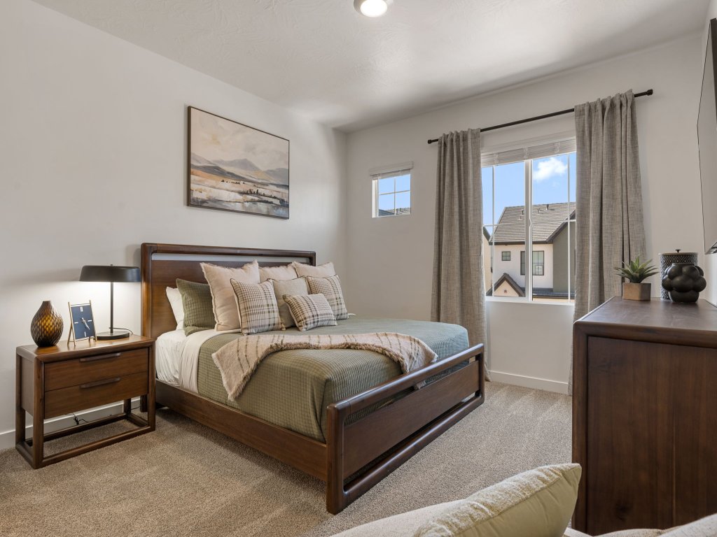 Ripple Retreat Vacation Rental in Utah - RedAwning