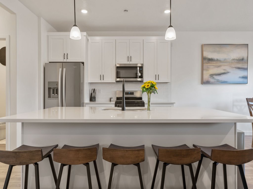 Ripple Retreat Vacation Rental in Utah - RedAwning