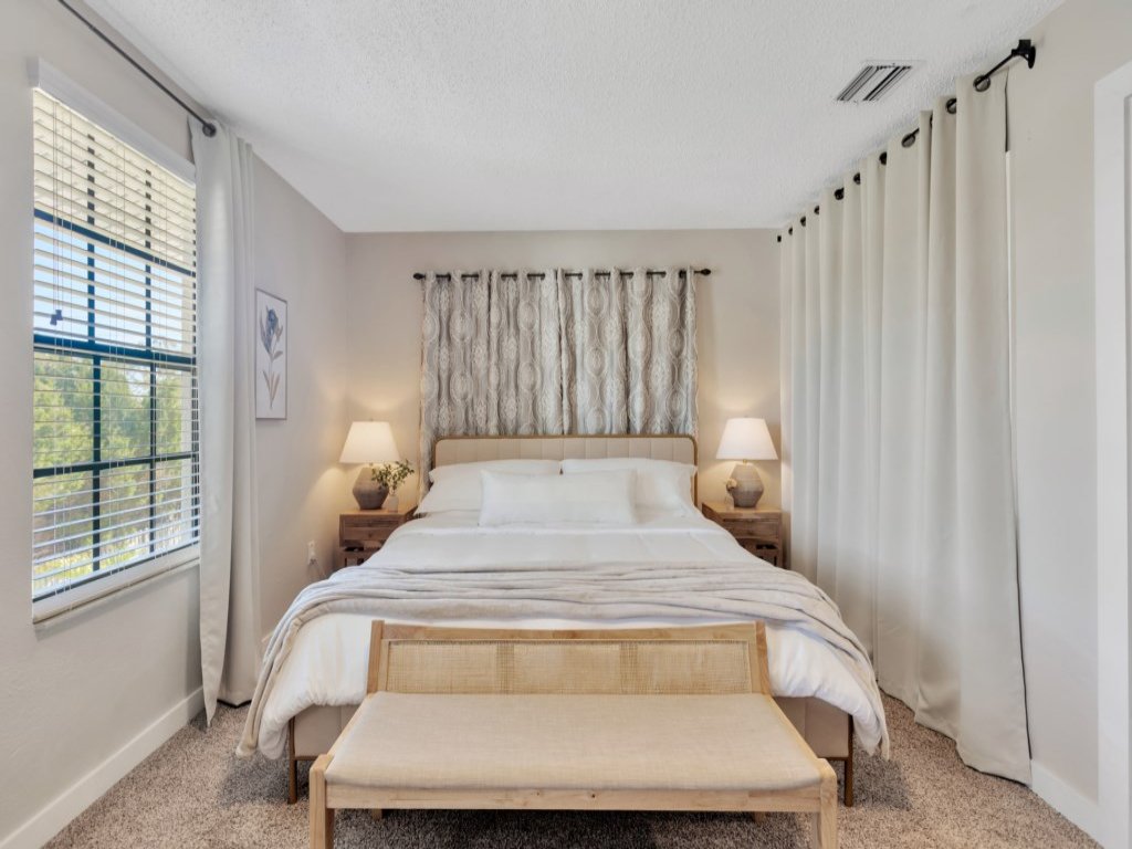Villa Valentino Luxury 8BR Villa with Heated Pool Vacation Rental in Palm Harbor - RedAwning