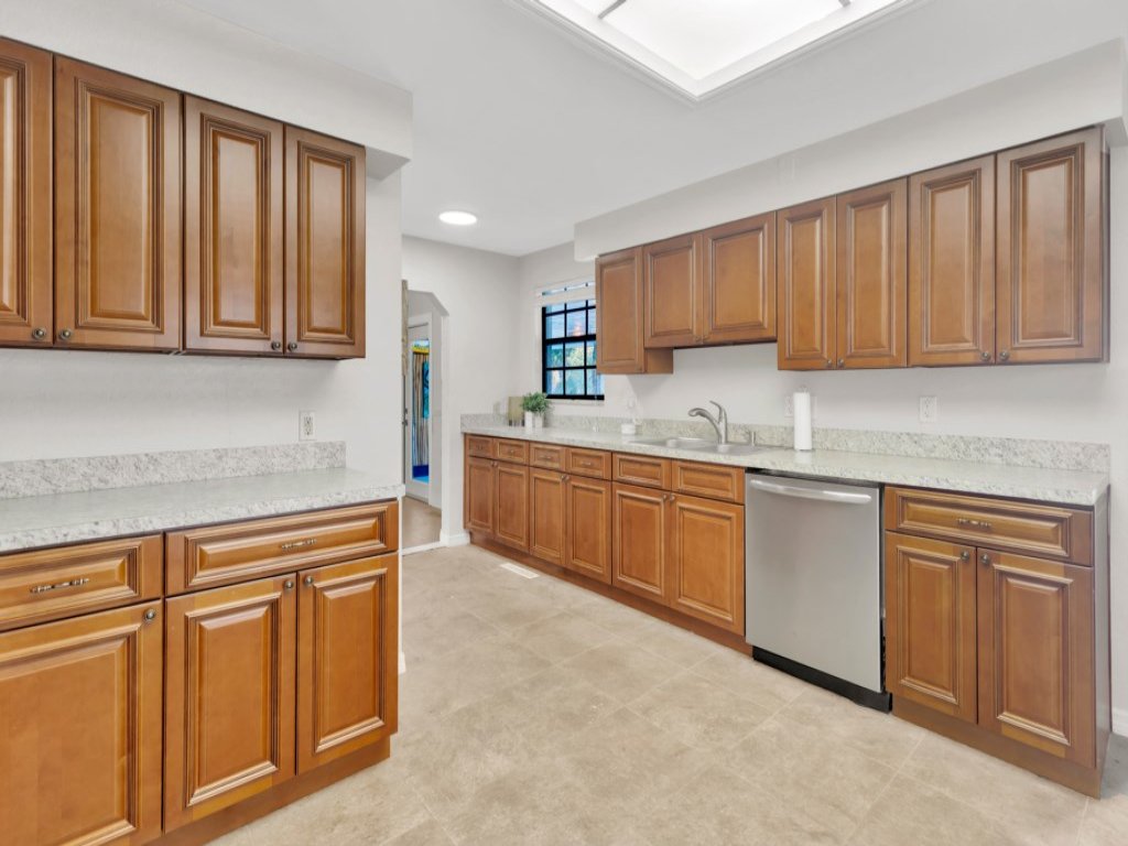 Villa Valentino Luxury 8BR Villa with Heated Pool Vacation Rental in Palm Harbor - RedAwning