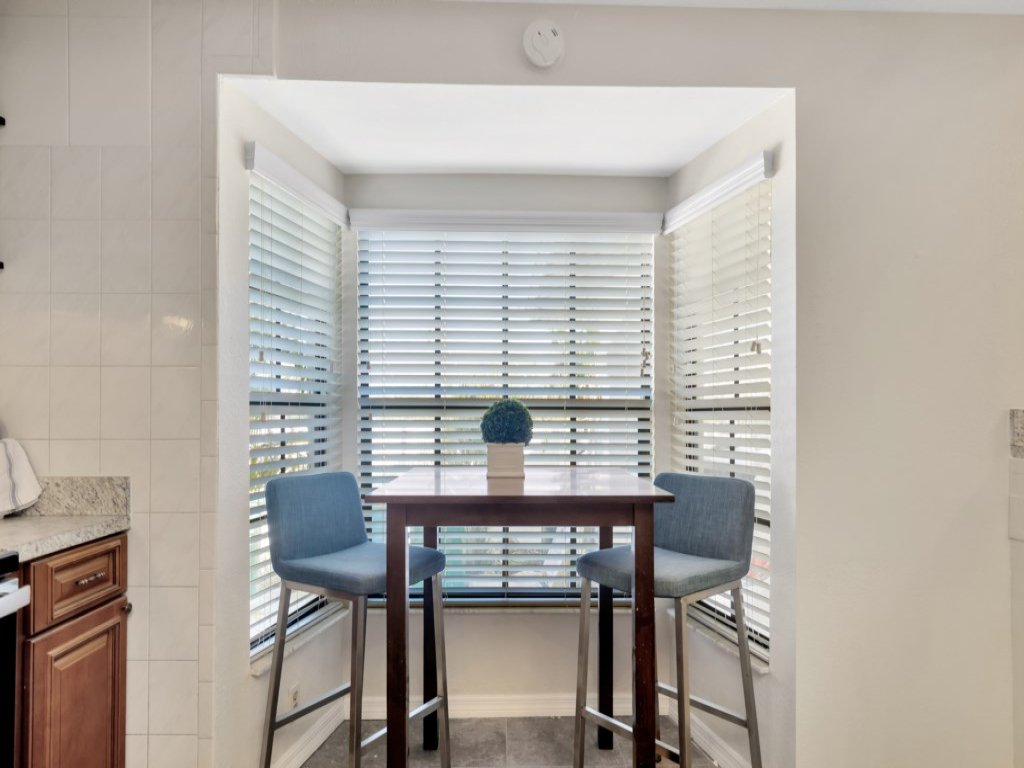 Villa Valentino Luxury 8BR Villa with Heated Pool Vacation Rental in Palm Harbor - RedAwning