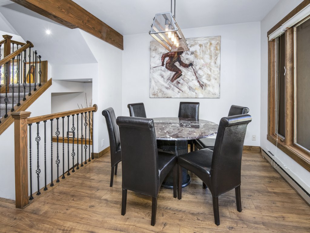 Capstone 6 Vacation Rental in Vail - RedAwning
