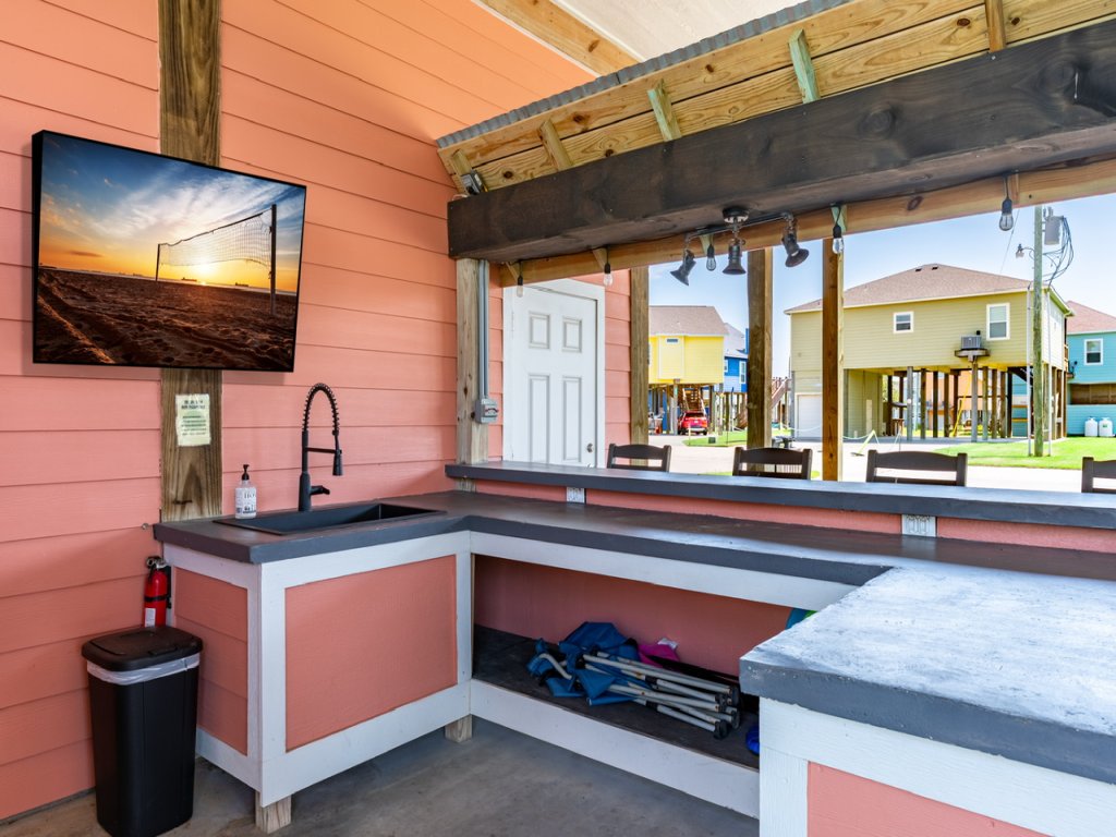Sea Glass Retreat Vacation Rental in Texas - RedAwning
