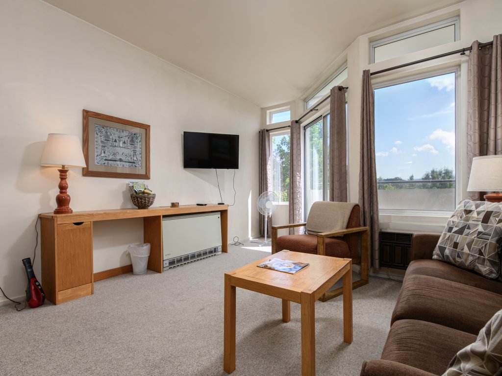 203 Village Gate Vacation Rental in Warren - RedAwning