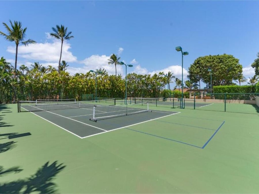 MAKENA SURF, #F-206 Vacation Rental in Hawaii - RedAwning