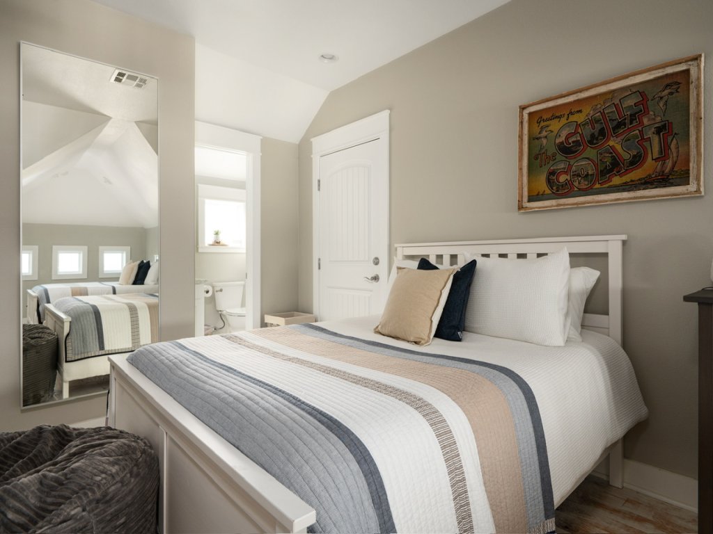 Casa Del Sol Vacation Rental in Texas - RedAwning