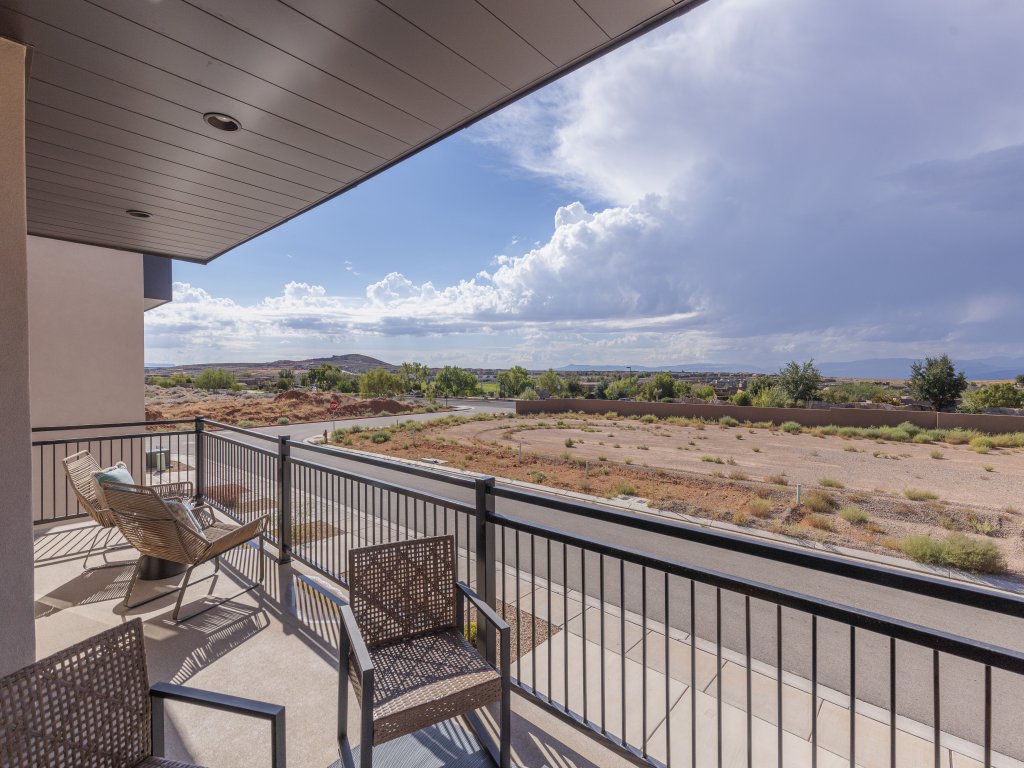 Golfers Poolside Retreat Vacation Rental in St. George - RedAwning