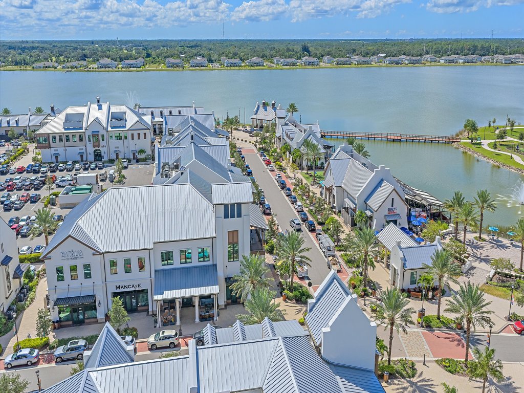 Lazy Days at Waterside Vacation Rental in Sarasota - RedAwning