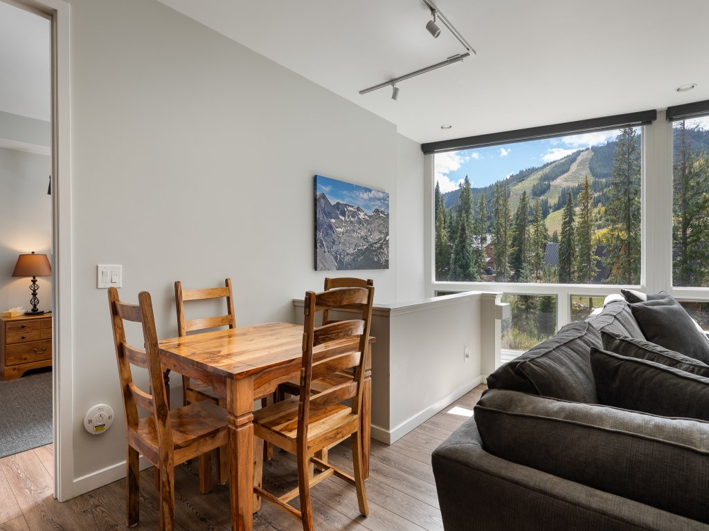 Riverside Retreat at Trademark Vacation Rental in Winter Park - RedAwning