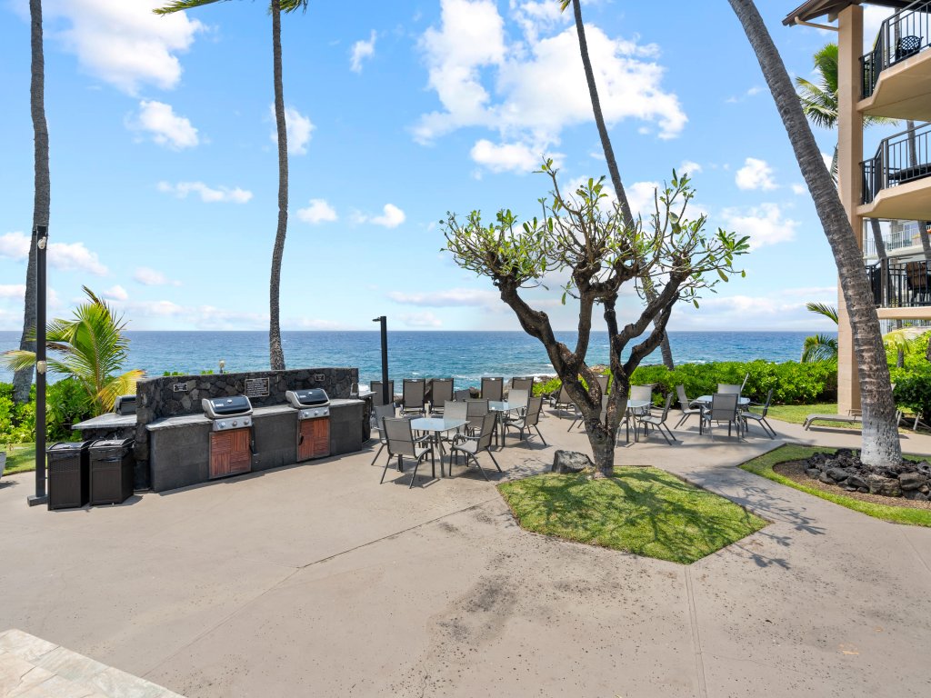 Kona Makai 3301 Vacation Rental in Kailua Kona - RedAwning