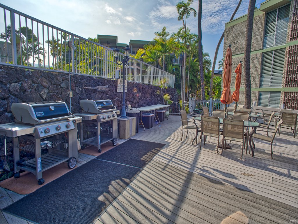 Alii Villas #301 Vacation Rental in Kailua Kona - RedAwning