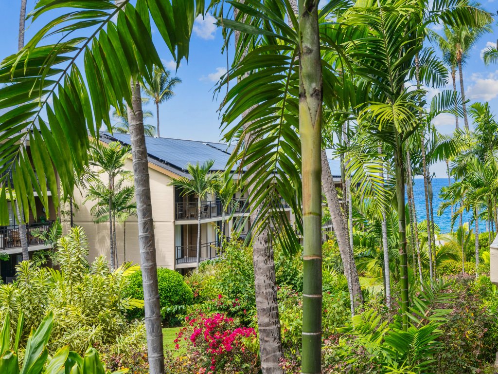 Kona Makai 5106 Vacation Rental in Kailua Kona - RedAwning