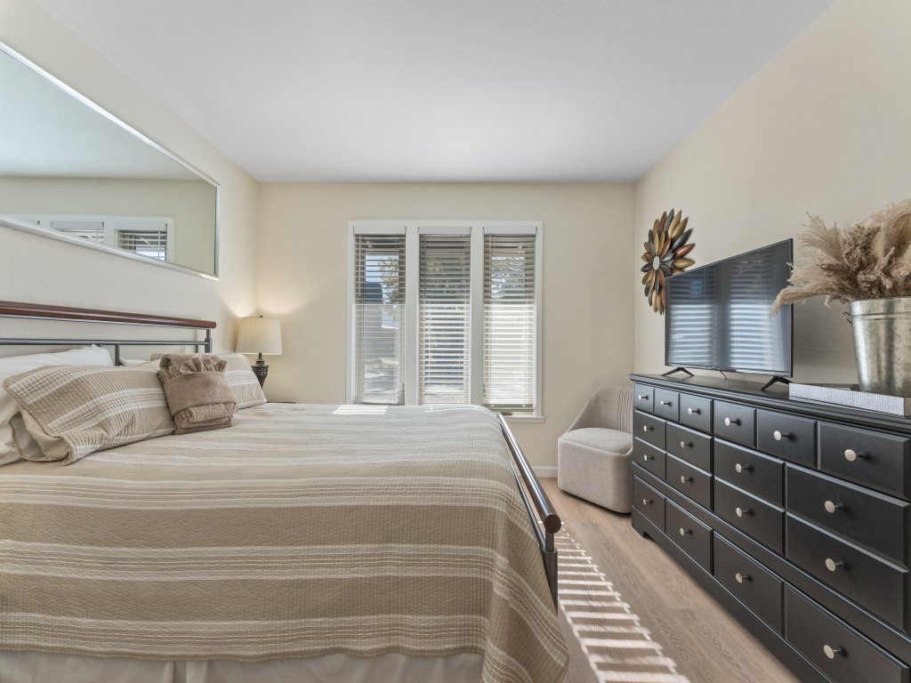 TKC0693- Keys Dream Vacation Rental in California - RedAwning
