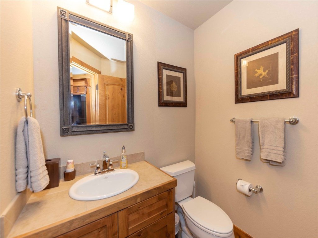24 Autumn Brook Vacation Rental in Dillon - RedAwning