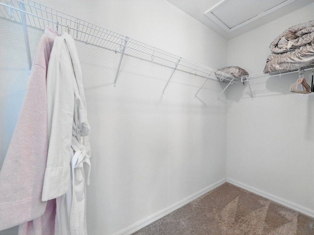 1421DS-The Enclaves at Festival Vacation Rental in Davenport - RedAwning