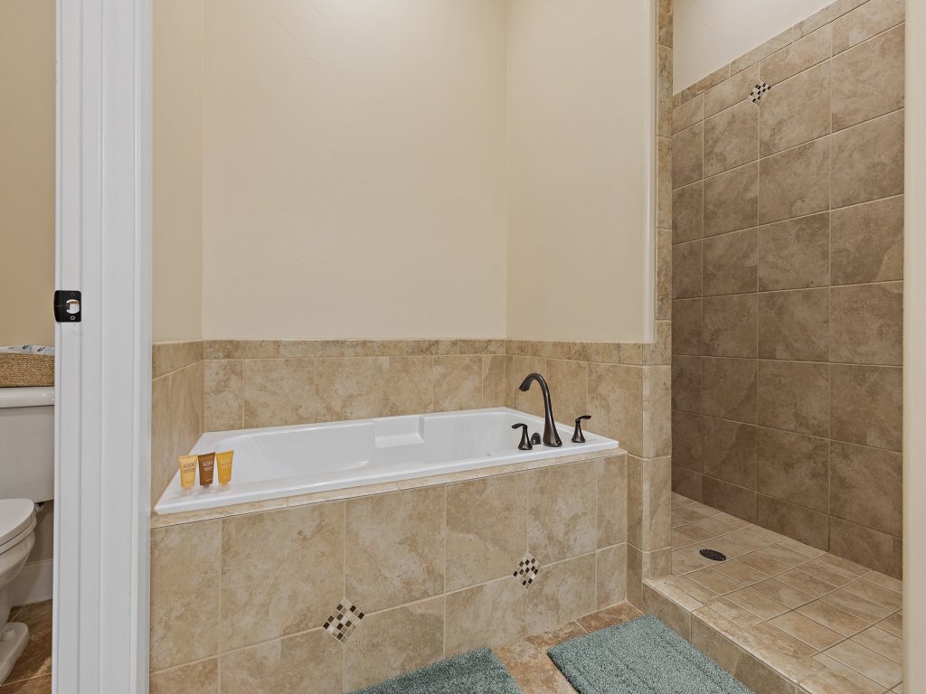 Pebble Beach Retreat at Coral Ridge Resort Vacation Rental in Utah - RedAwning