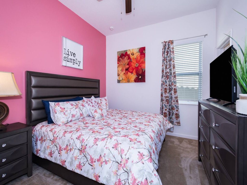12BR Resort Villa with Pool & Spa Near Disney Vacation Rental in Davenport - RedAwning