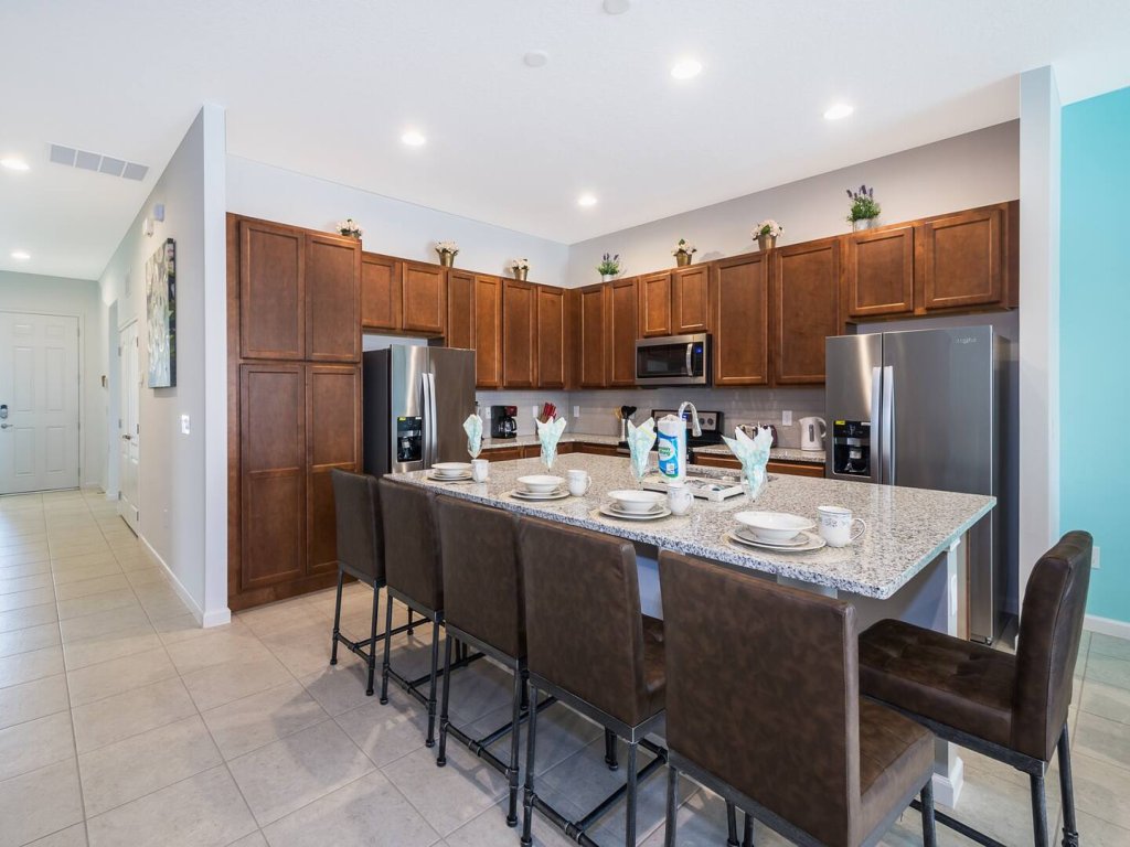 12BR Resort Villa with Pool & Spa Near Disney Vacation Rental in Davenport - RedAwning