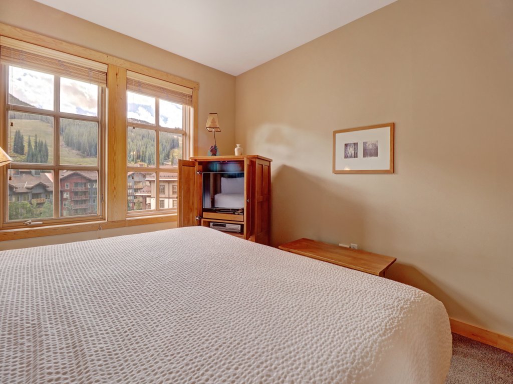 PP605 Passage Point Vacation Rental in Copper Mountain - RedAwning