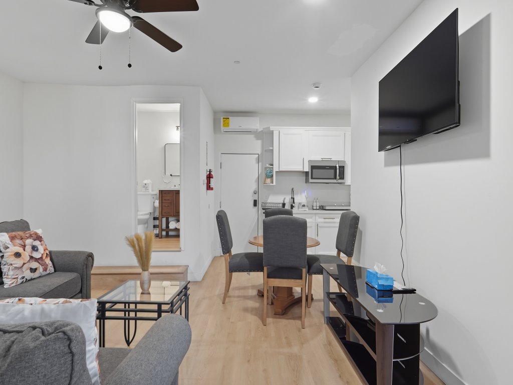 Relaxing Paradise Hills Retreat Vacation Rental in San Diego - RedAwning