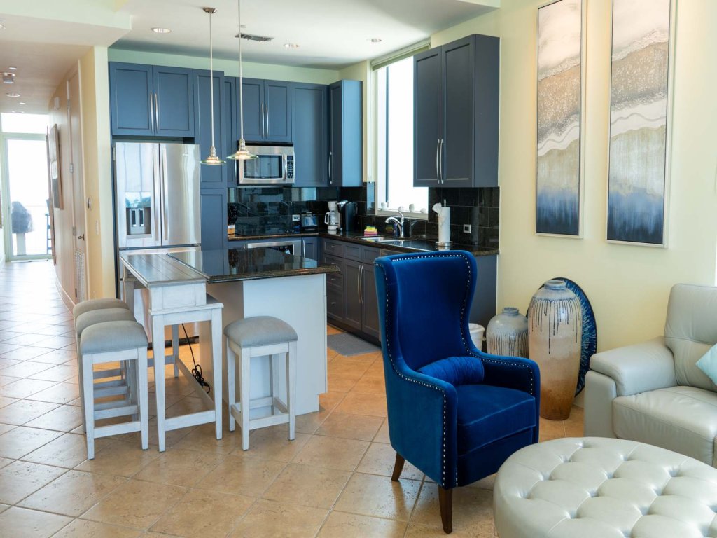 Sapphire * Just a Dream - 26th Floor Luxury Vacation Rental in South Padre Island - RedAwning