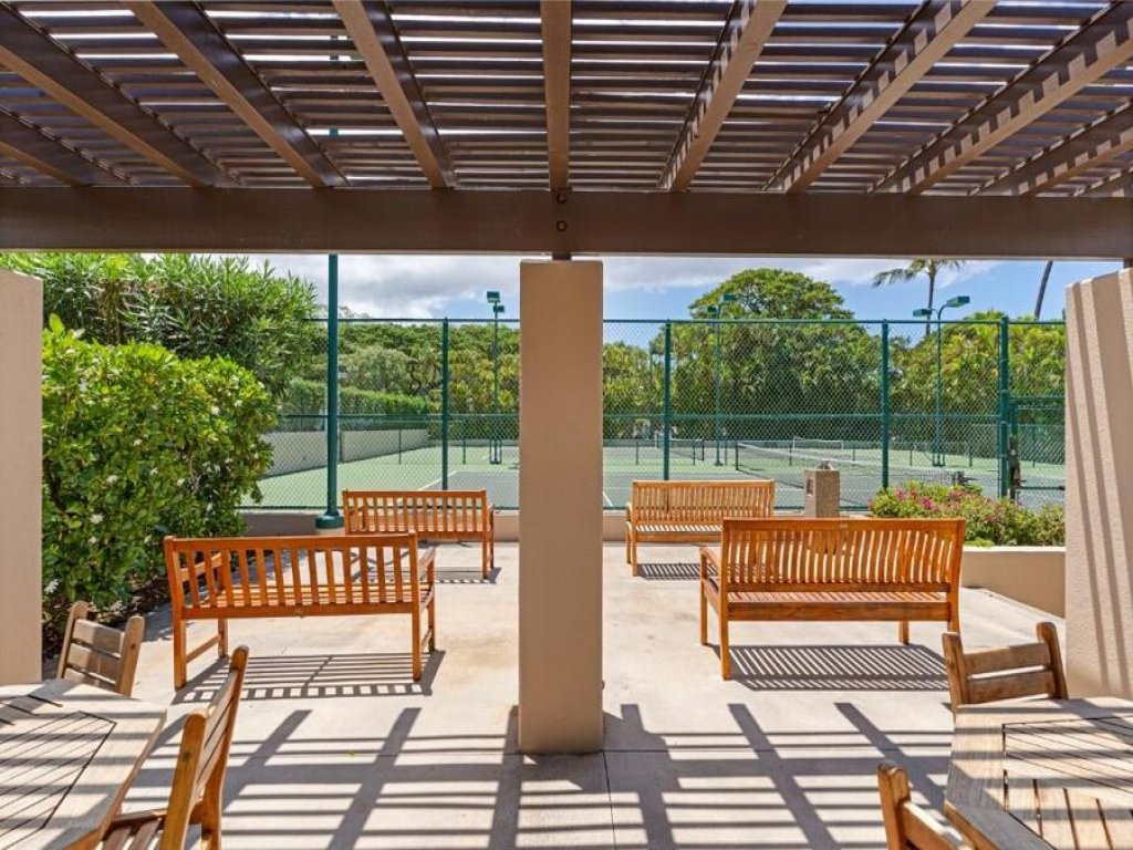 MAKENA SURF, #F-111 Vacation Rental in Hawaii - RedAwning