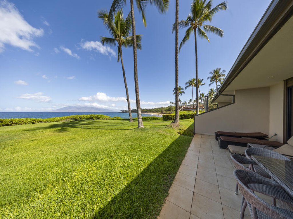MAKENA SURF, #F-109 Vacation Rental in Hawaii - RedAwning