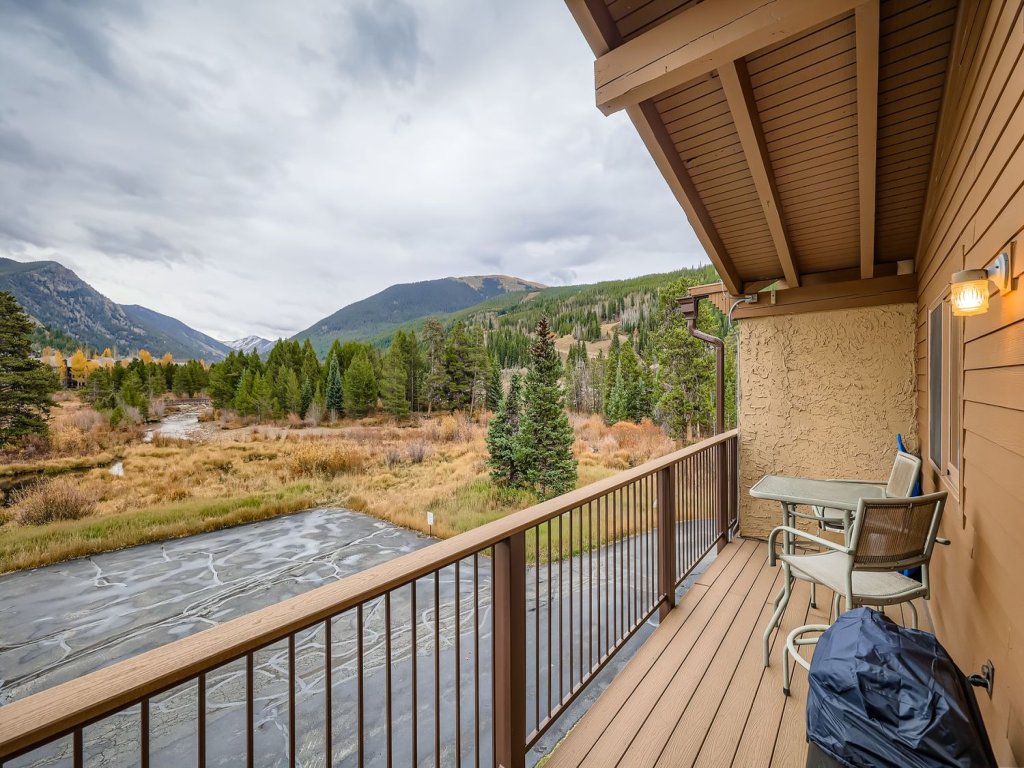 Snowdance C304 Vacation Rental in Keystone - RedAwning