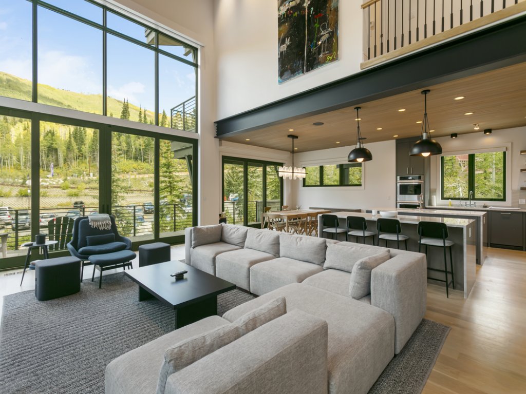 9401 - Silver Aspen - Five Bedroom Luxury Townhome Vacation Rental in Solitude - RedAwning