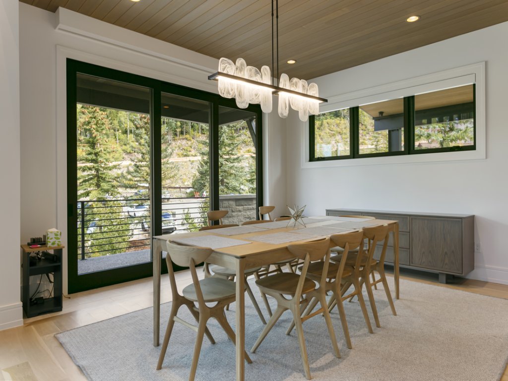 9401 - Silver Aspen - Five Bedroom Luxury Townhome Vacation Rental in Solitude - RedAwning