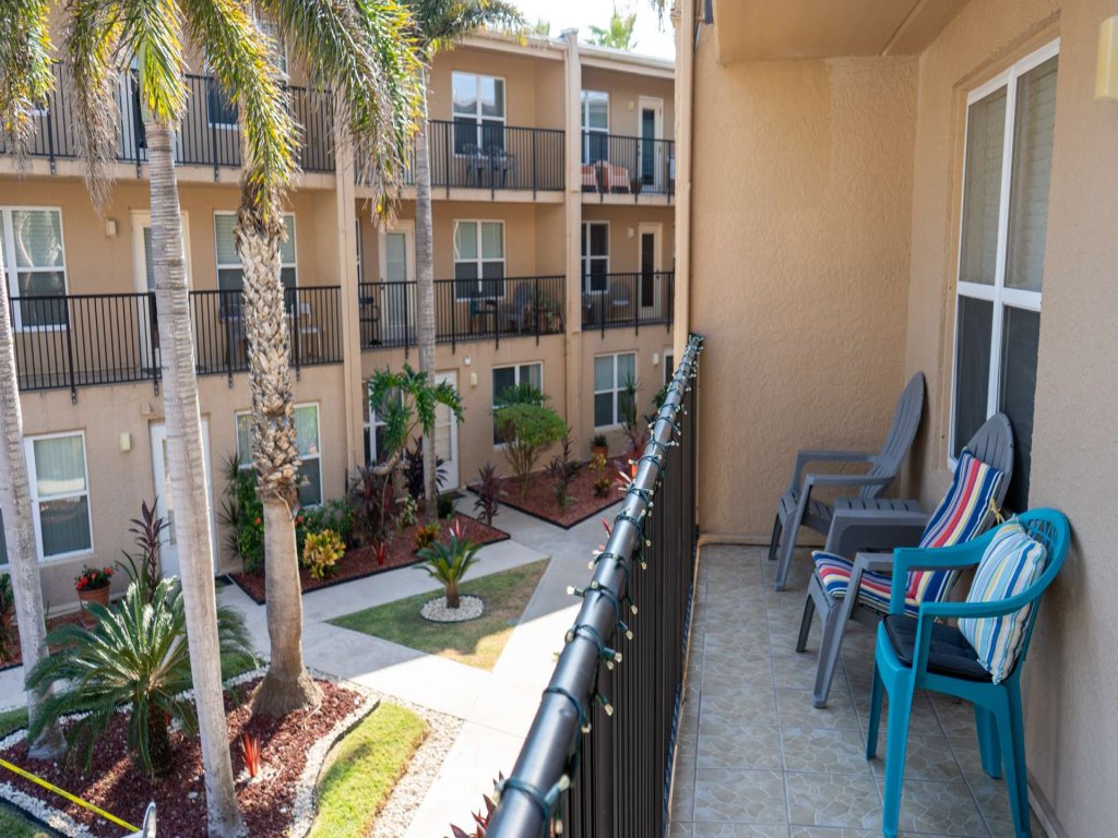 Steps to Beach 2BR, Heated Pool, Hot Tub, SPI Vacation Rental in South Padre Island - RedAwning