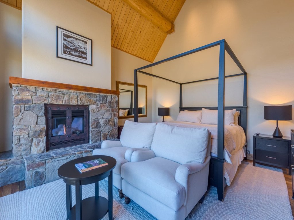 See Forever Residence 110 Vacation Rental in Mountain Village - RedAwning