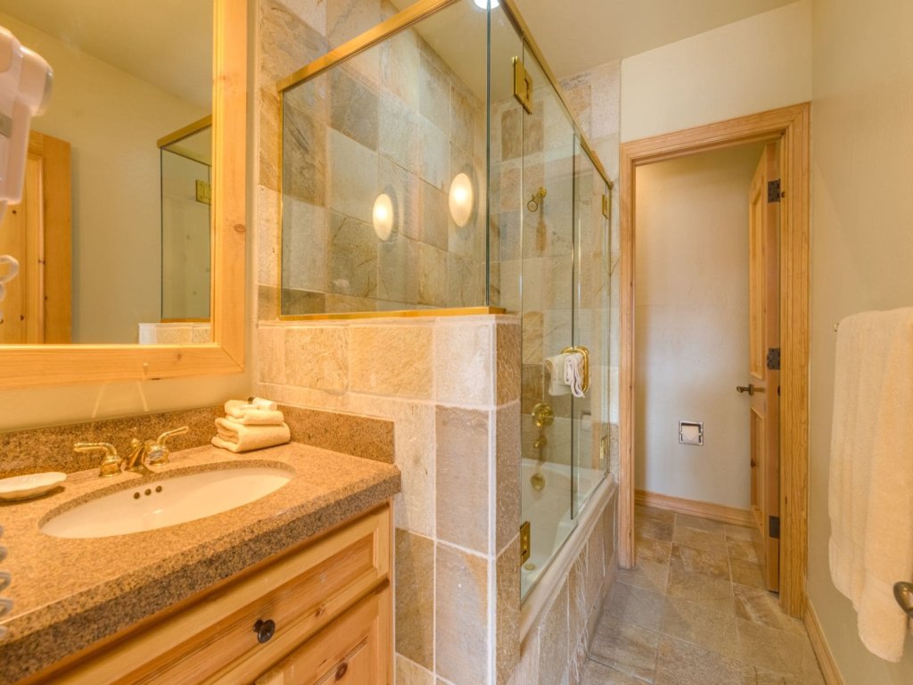 See Forever Residence 110 Vacation Rental in Mountain Village - RedAwning