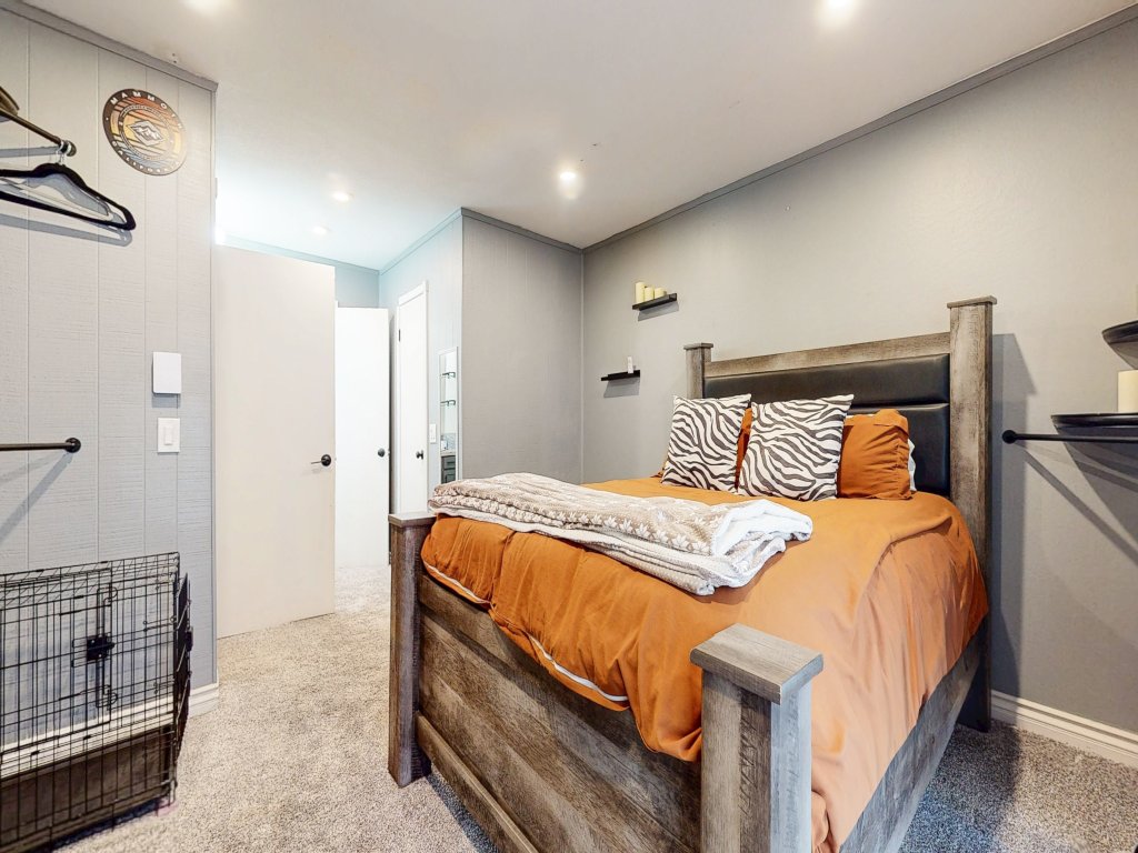 Chateau Blanc #2 Vacation Rental in Mammoth Lakes - RedAwning
