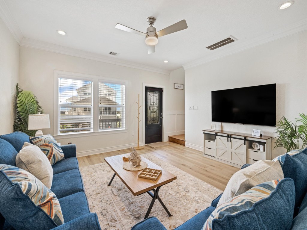 After Dune Delight Vacation Rental in Galveston - RedAwning