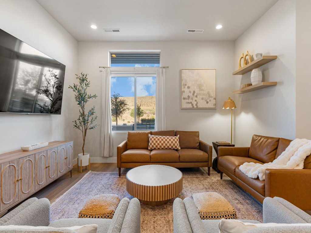 Sandy Cheeks Vacation Rental in St. George - RedAwning