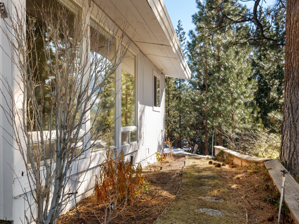 NVH0613 - Alma Ridge Hideaway Vacation Rental in Zephyr Cove - RedAwning