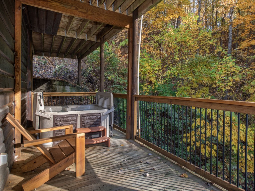 Bears Haven Lodge Vacation Rental in Pigeon Forge - RedAwning