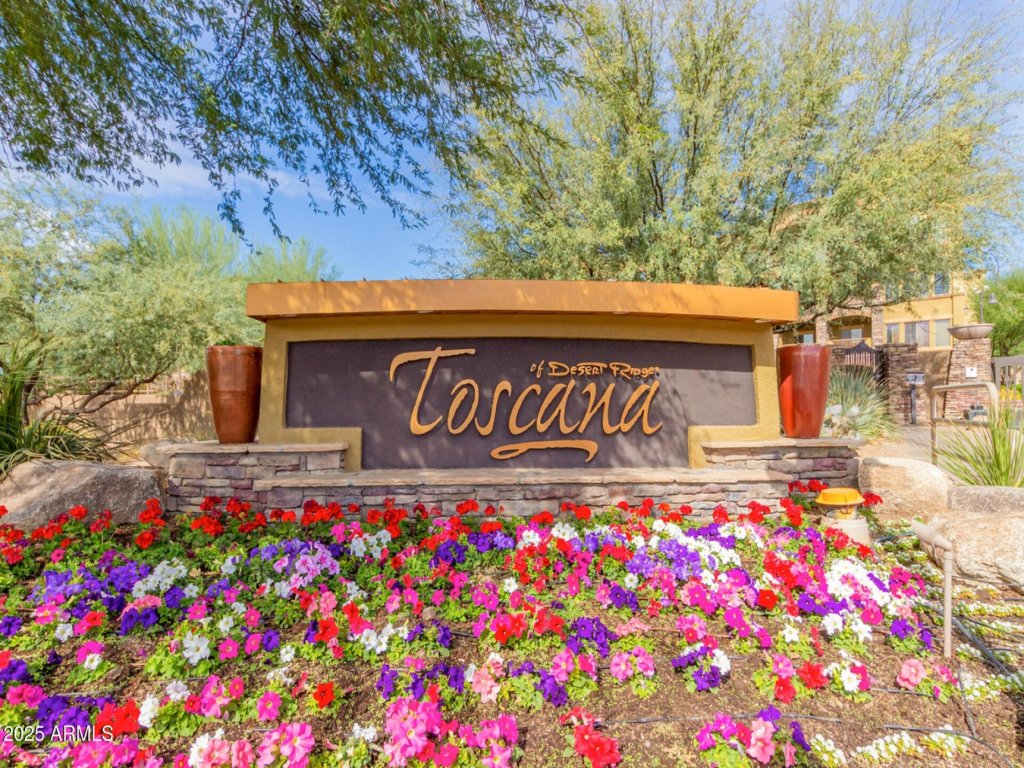Villa Escape Vacation Rental in Phoenix - RedAwning