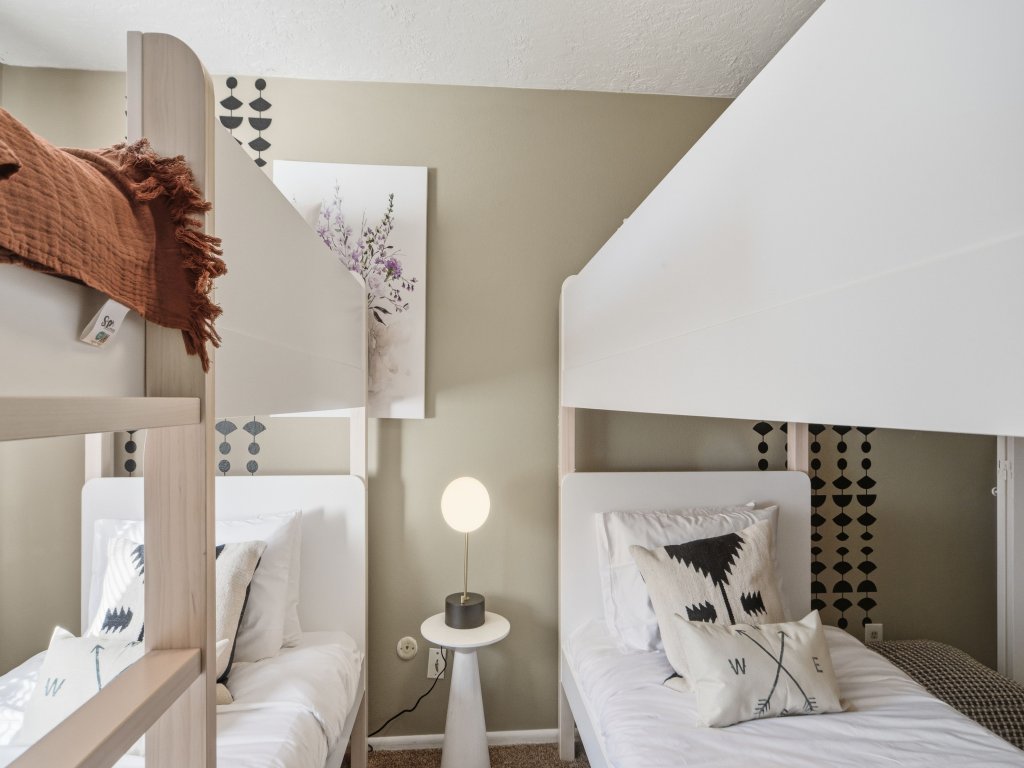 Albuquerque Escape Hot Tub and Atrium Vacation Rental in Albuquerque - RedAwning