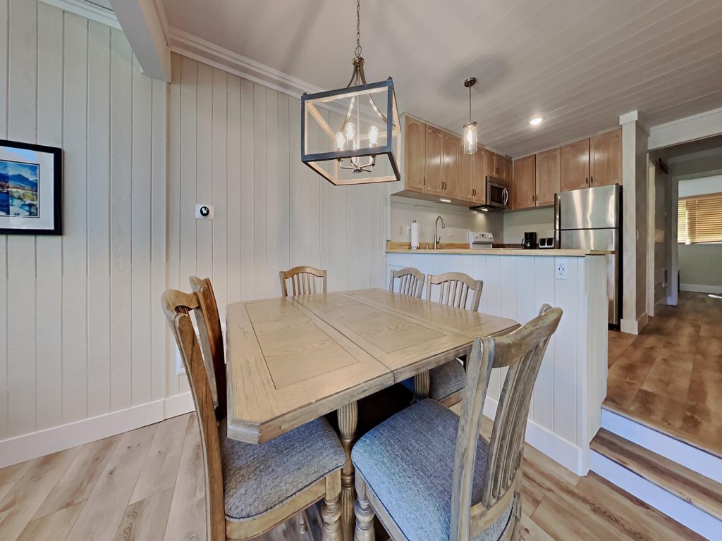 Slopeside Condo with Tree View (563 at 1849 Condos) Vacation Rental in Mammoth Lakes - RedAwning