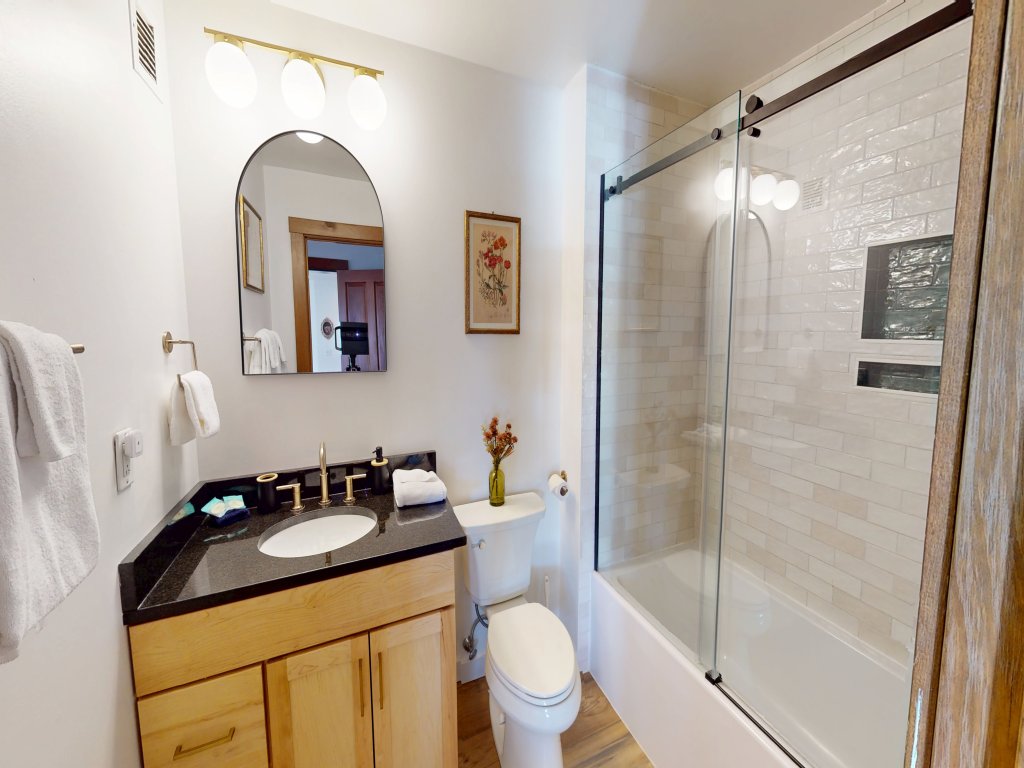Allegheny Springs 319 Brigham 2 Bedroom Plus Condo Vacation Rental in Snowshoe - RedAwning