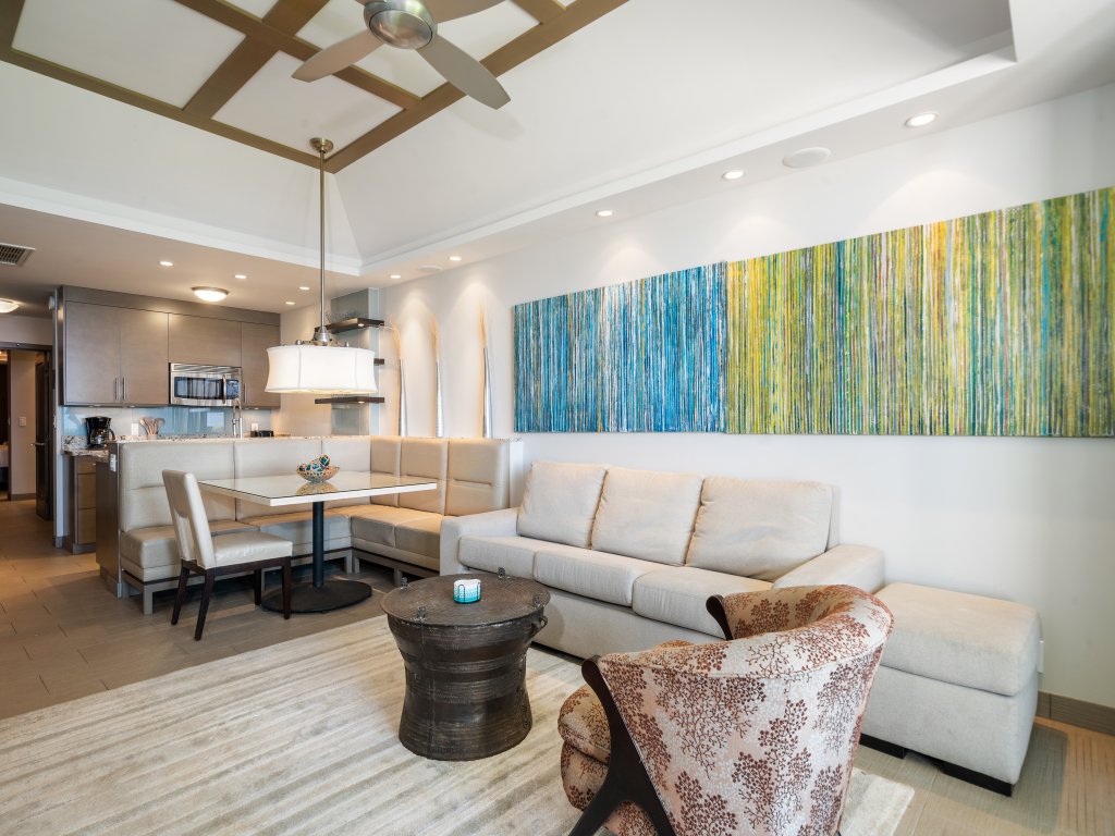 Lahaina Shores Ground Floor Ocean Front 1 Bed/2ba condo 109 Vacation Rental in Lahaina - RedAwning